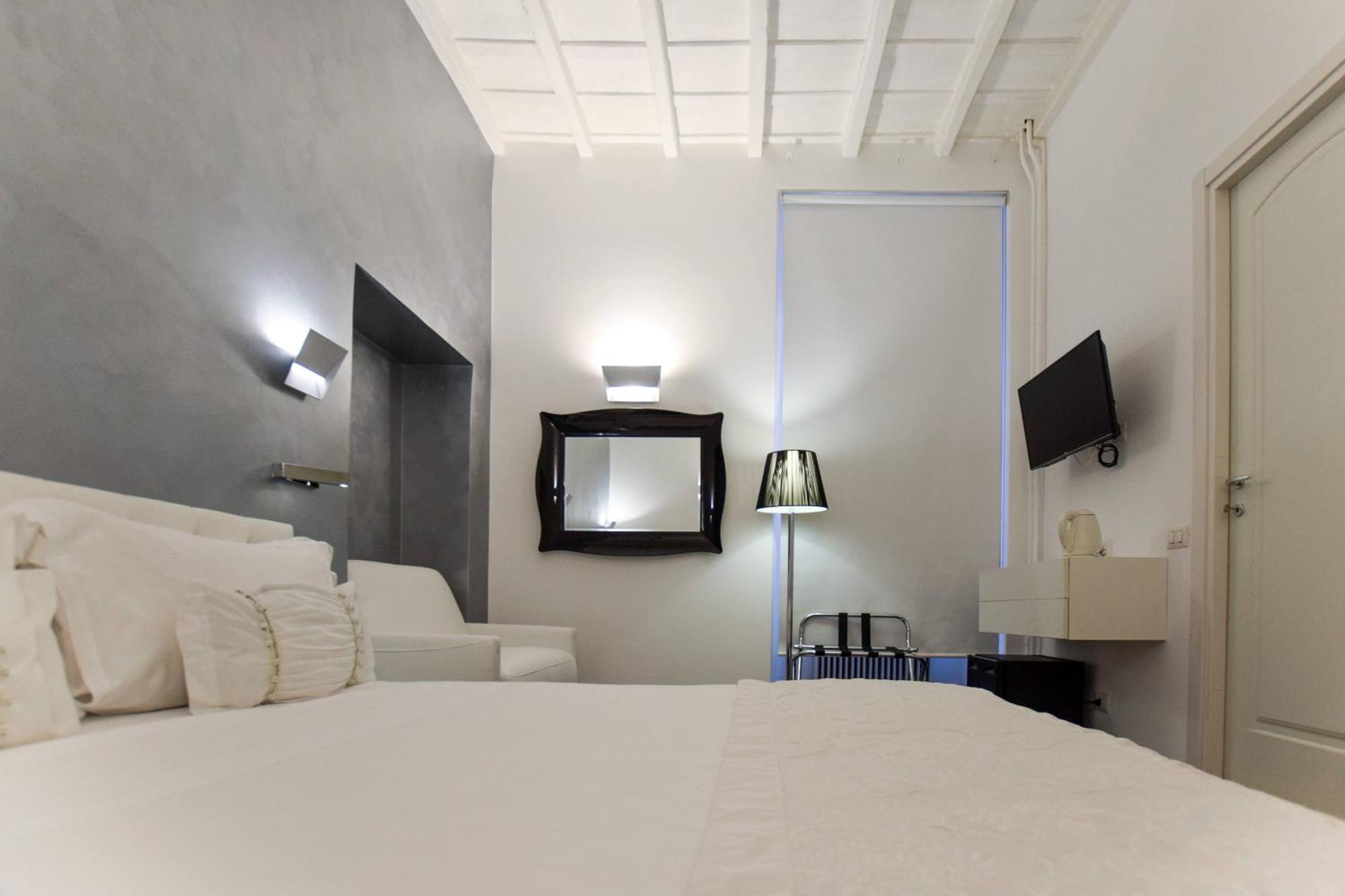 Navona Secret Stay Guest House Rome Exterior photo